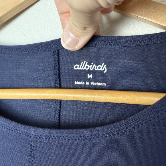Allbirds Natural Flow Studio Long Sleeve Tee Navy Womens Medium Merino Blend - Picture 2 of 5